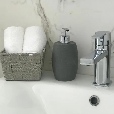 Bnt Luxury Apartment *